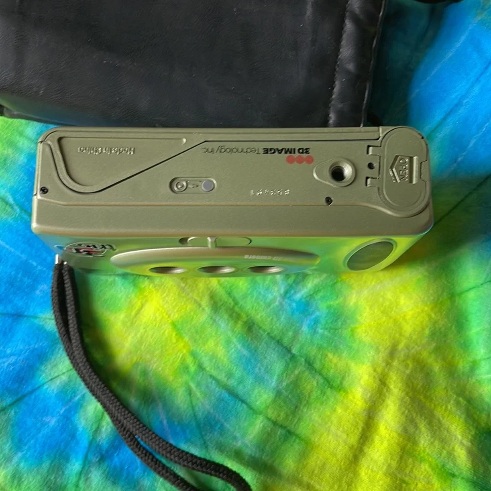 3D trio camera with black case